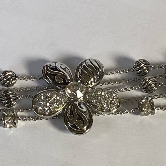 Vintage 4 Strand Large Silver & Crystal Magnetic Bracelet - Picture 3 of 12
